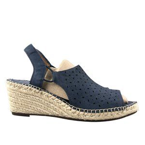 Clarks Women's Size 9M Petrina Gail Navy Blue Open Toe Espadrille Wedges Sandals